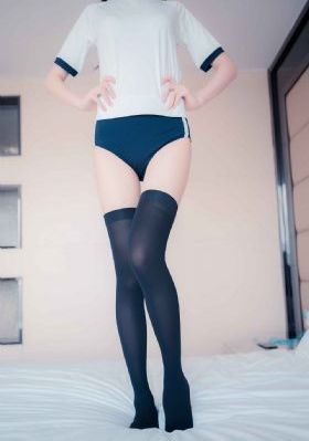 年轻的小姨子5_720免费观看超清