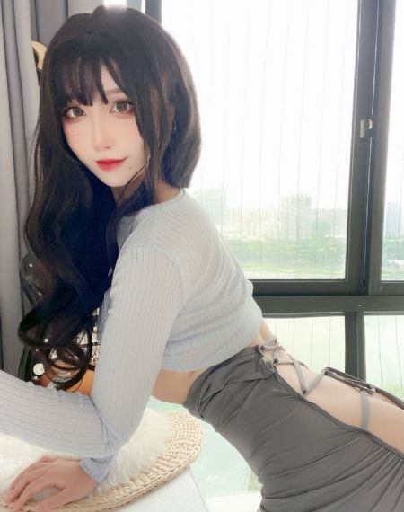 《樱桃嘴与大鼻子》_BD免费全集观看