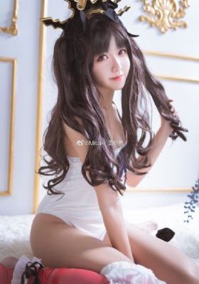 一女被多男玩喷潮3p免费视频_HD高清完整版播放